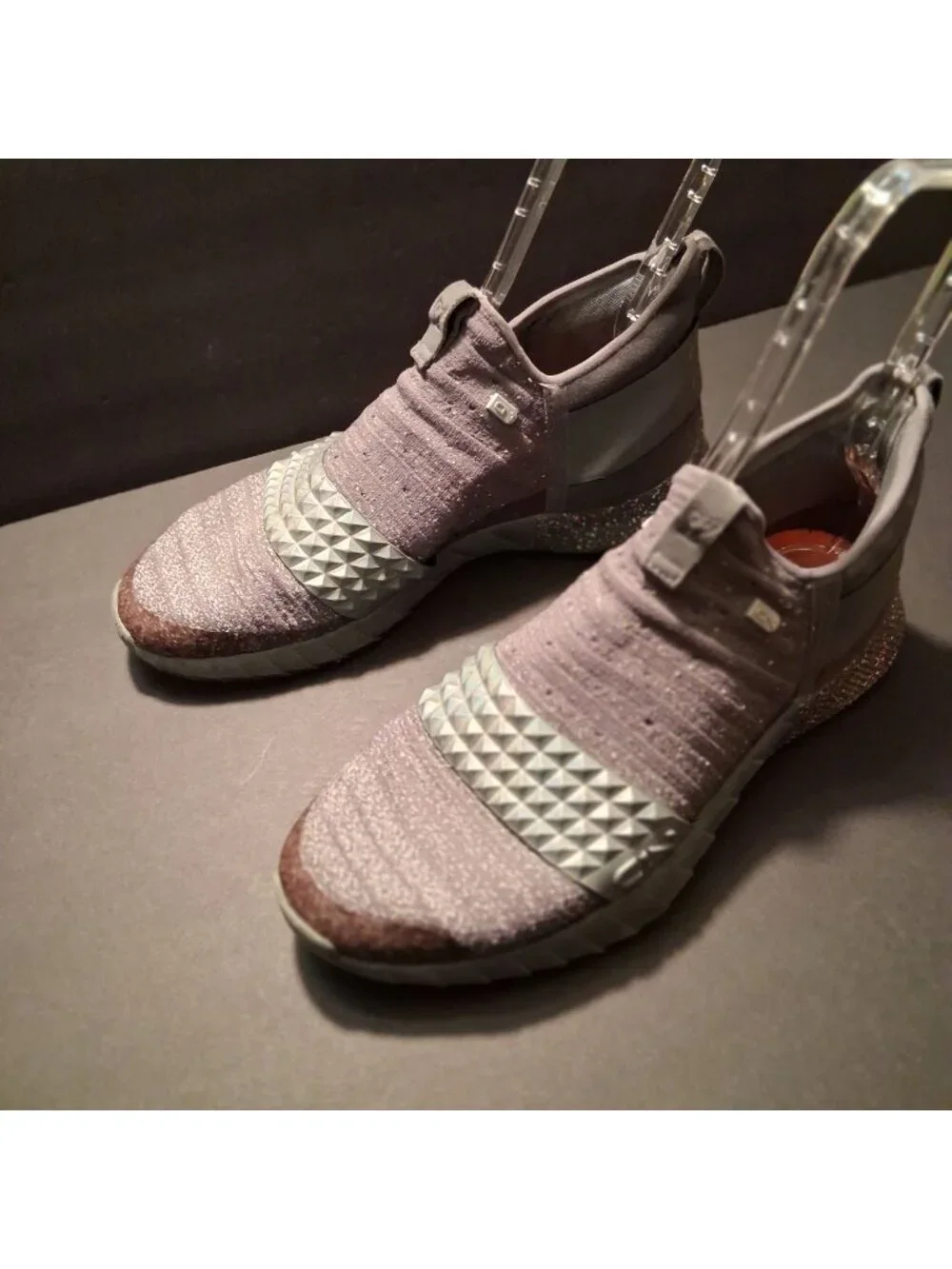 Under Armour Mens Slip-On Sneakers Size 11 Grey Textured Upper With Glitter Sole
